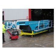 Super Power Pusher - tracteur pousseur électrique - Nu-Star Material Handling Ltd - moteur 1,5 kW - pour charges lourdes jusqu'à 180 000 kg_3