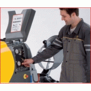 M 740 avec capot plastique léger et résistant