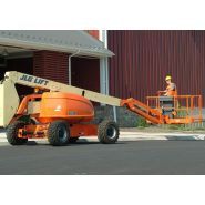 Équipement de chantier JLG 600AJ avec bras articulé