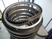 Accuveyor AVS - accumulateur compact à moyenne pression pour temporisation et accumulation_3