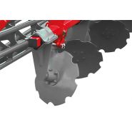 Déchaumeur avec pression sur la dent de 550 kg