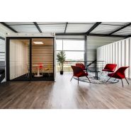 Container aménagé bureaux / open space / salle de réunion / point de vente