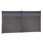 Clôture composite esthétique et durable avec pose sur platine