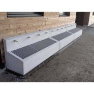 Système robuste de nettoyage de chaussures pour aménagements extérieurs