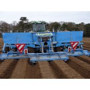 Machine de plantation de pommes de terre avec contrôle avancé de la profondeur