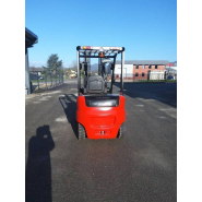 Chariot élévateur électrique Hangcha CPD25-AC3 2460 - disponible en occasion et en location de courte à longue durée_3