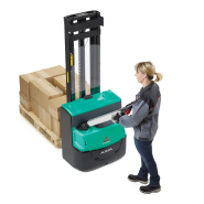 Gerbeur électrique accompagnant Mitsubishi AXIA ES SBP10N2 - 1000 kg - Compact et maniable pour espaces exigus_3