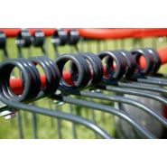 Kuhn GA 1021 GM avec fourches en acier traité