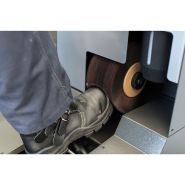 Lave-semelles SEC 150 - Nettoyage professionnel avec brosses intégrées et distributeur de cirage_3