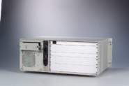 Châssis pour cartes CompactPCI - 4U CPCI enclosure avec baie HDD, TP B/P, sans PSU R2 - Référence MIC-3043E2E_3