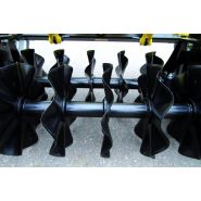 Cutterpack CT - Rouleau agricole BEDNAR - largeur de travail 4,6 à 6,3 m - disques autonettoyants et timon télescopique_3