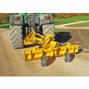 Lame niveleuse hydraulique renforcée_3