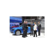 Location de plateforme rotative silencieuse pour meubles ou véhicules