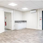 Locaux sociaux préfabriqués ergonomiques et adaptables BCM - Disponible en achat ou en location courte/longue durée_3