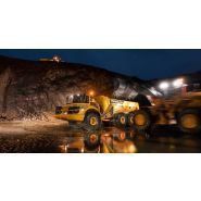 Vue latérale du tombereau articulé Volvo A45G