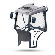 Cabine homologuée et climatisée pour le tracteur Cromo L65 MT, offrant confort et visibilité