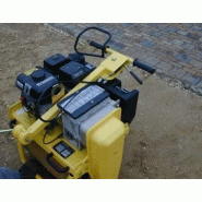 Rouleau compresseur BW 55 E Bomag - monocylindre à guidage manuel - 2.2 Kw Honda - 560 mm de largeur de travail_3