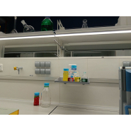 Paillasse de laboratoire avec cellule d'énergie fermée_3