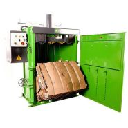 Presse à balles haute capacité V16 pour textile et vêtements - Compactage propre et structuré pour déchets souples._3