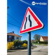 Panneau de danger A3 - Chaussée rétrécie - WP Signalisation - Thermoplastique, Innov ou Tradition, Classe 1 à 3_3