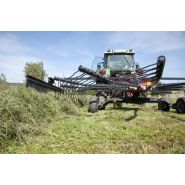 Andaineur Andex 424 avec 12 bras et un poids de 640 kg