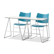 Table empilable légère, robuste  pour vos espace professionnels_3