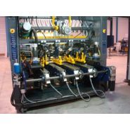 Jet pal vii cl machines pour palettes - sodeme - assemblage des planches supérieures et des traverses du plateau_3