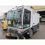 Balayeuse cleango 400 avec 17598 kilomètres au compteur