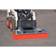 Outil de gestion des déchets avec brosses haute durabilité