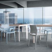 Chaise empilable Bakhita pour restaurants et collectivités - intérieur et extérieur - technopolymère - fabriquée en Italie_3