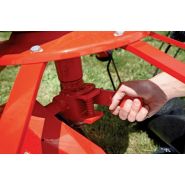 Faneuse GF 102 KUHN avec largeur réglable jusqu’à 6,40 m