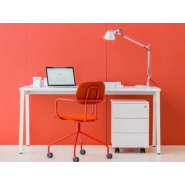 Bureau opératif droit hautement fonctionnel - OGI M - Design ergonomique et modulable_3