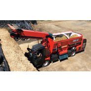 Mélangeuse à système FEED-FLO breveté utilisée par plus de 700 éleveurs en France