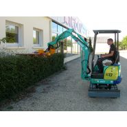 Outil de coupe hydraulique adaptable pour minipelle kirogn