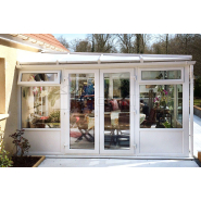 Véranda NORWICH V2 munie de toiture à trois pans_3