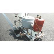 Rp100-1h - Machine de marquage routier Hofmann - Débit d’air jusqu’à 320 l/min - Moteur Honda 4,0 kW - Réservoir 115 l_3