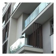 0070rail15 - Garde-corps en verre - Sadev - Fixation au sol - Épaisseur jusqu'à 25,52 mm_3