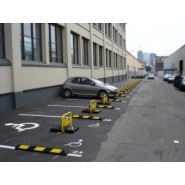 Barrière de parking autonome FLOPARK - Référence B3380009 - Télécommande - Autonomie 6 mois - Fabriqué en France_3