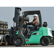 Chariot élévateur à gaz fg15-35_3