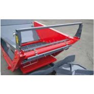 Équipement pour tracteur permettant un paillage axial optimal