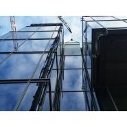 Grue auxiliaire BIG 955 avec pression hydraulique de 385 bar