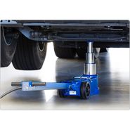 50-3H - Cric hydropneumatique à trois étages AC Hydraulic - Capacité : 50/25/10 T - Pour véhicules à très haute garde au sol_3