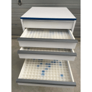 Meuble d'occasion de laboratoire avec 9 tiroirs - ATEX - sur pieds métal - réf. P21091153_3