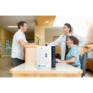 Armoire de rechargement compacte Putnam™ 8 pour tablettes, iPad et appareils mobiles - 8 ports avec câblage MFI_3