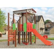 3760 - Structure pour aire de jeux Transalp - Maison haute avec grande toiture, toboggan et équipements ludiques_3