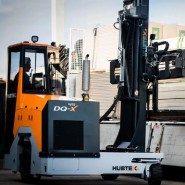 Chariot Multidirectionnel Thermique avec une  Hauteur de levage jusqu'à 7 500 mm   en Isère et Rhône - Alpes  -  disponible en achat neuf et en location de courte à longue durée_3