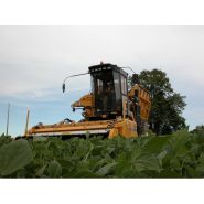 Récolteuse multi-légumes Oxbo 2430 - Sweere Food Processing B.V - moteur John Deere 173 HP - capacité 4545 kg_3