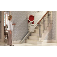 Fauteuil monte-escalier SOFIA - Monte-charge pour escaliers droits et tournants - Élégant, ergonomique et réglable_3