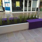 Jardinière Espace en béton avec banc intégré - Blanc / Gris / Ocre / Finition petra 1_3