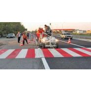 2K50A - Machine de marquage routier Hofmann - Largeurs de lignes 10 à 50 cm - Enduits à froid 2 composants - Moteur Honda 2,6 kW_3